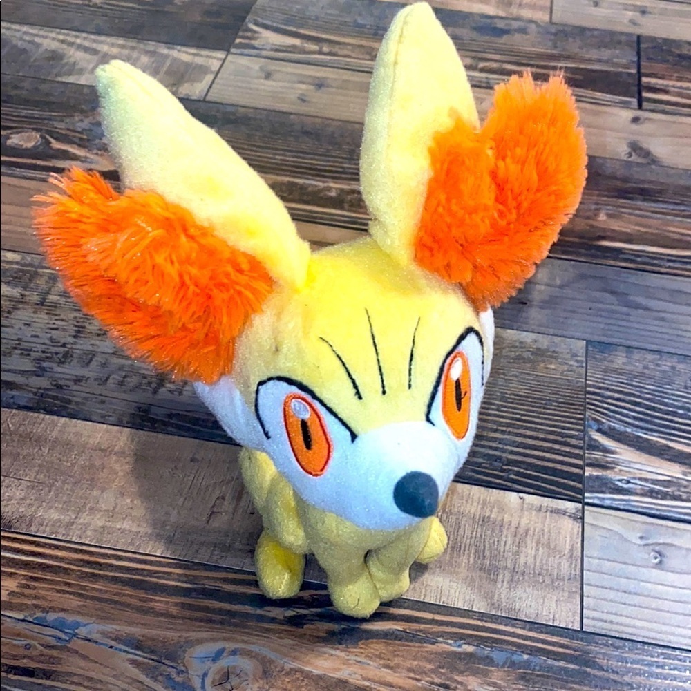 Tony Pokémon Fennekin 9” plush